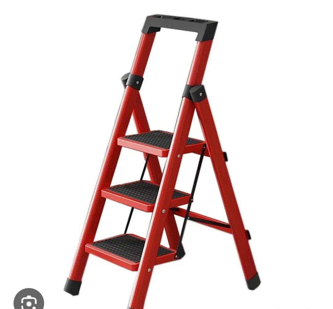 Aluminijumske Merdevine sa 3 Stepenika