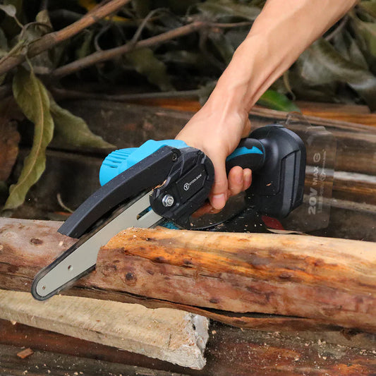 Mini Električna Testera + 2 Baterije GRATIS!