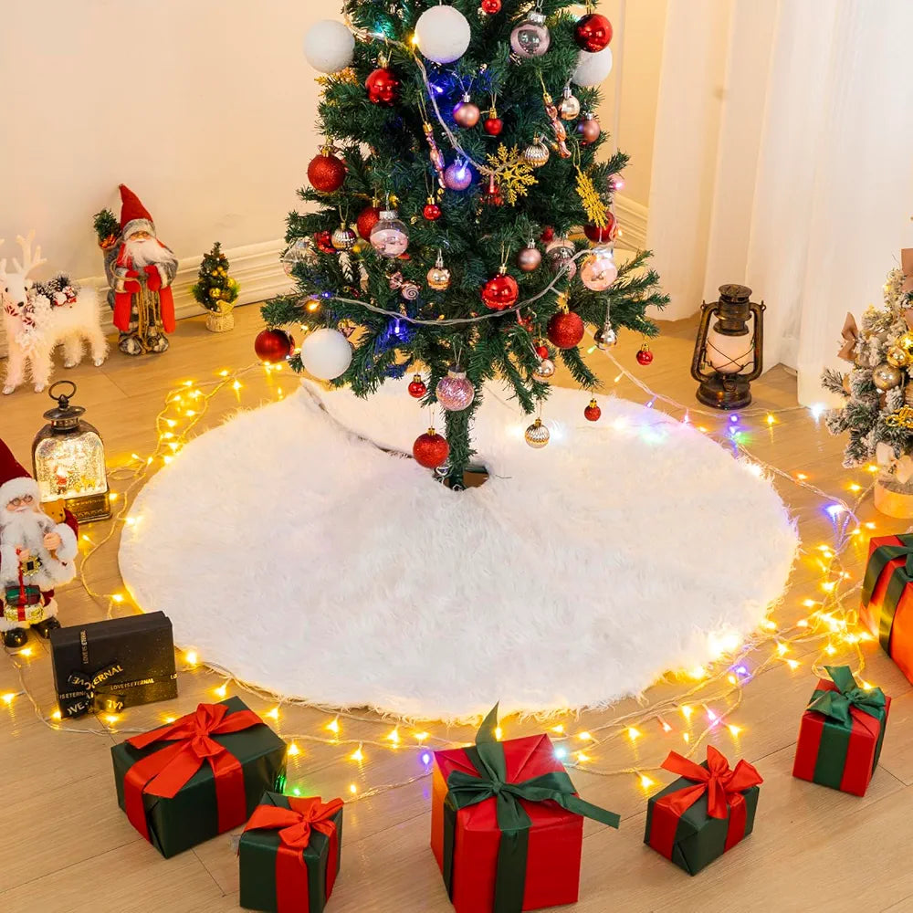 Bela Podloga za Novogodišnju Jelku