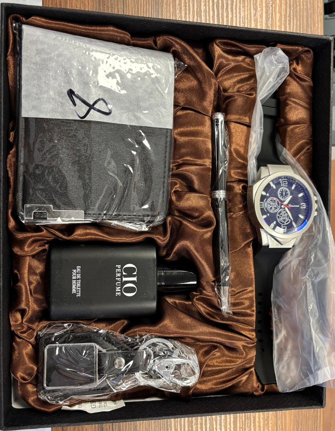 Muški i Ženski Luksuzni Set