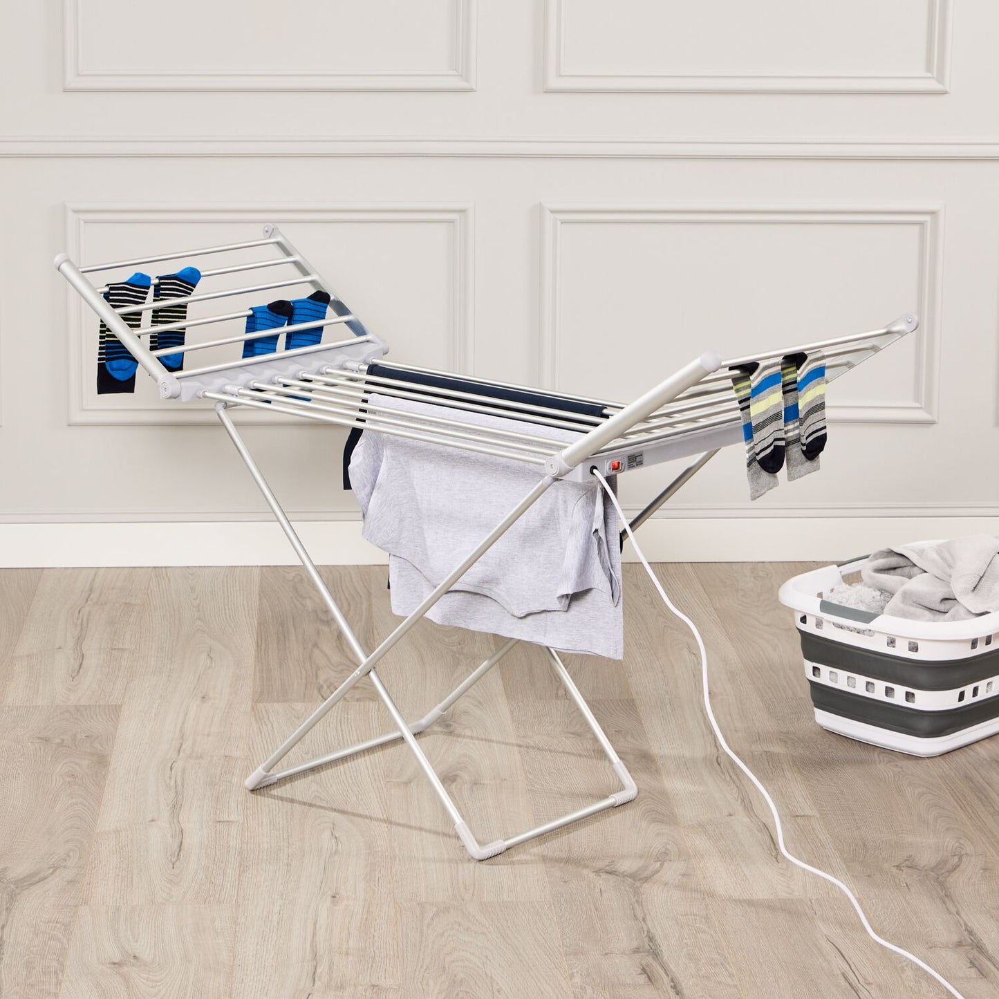 Električna Sušilica za Odeću