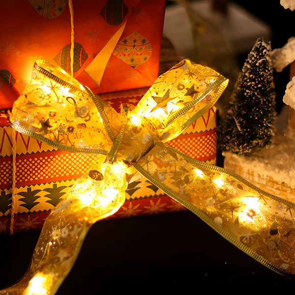 Svetleća Novogodišnja Traka