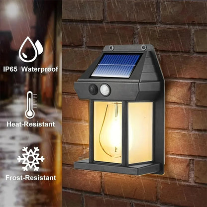 Solarna Zidna Lampa 1+1 GRATIS