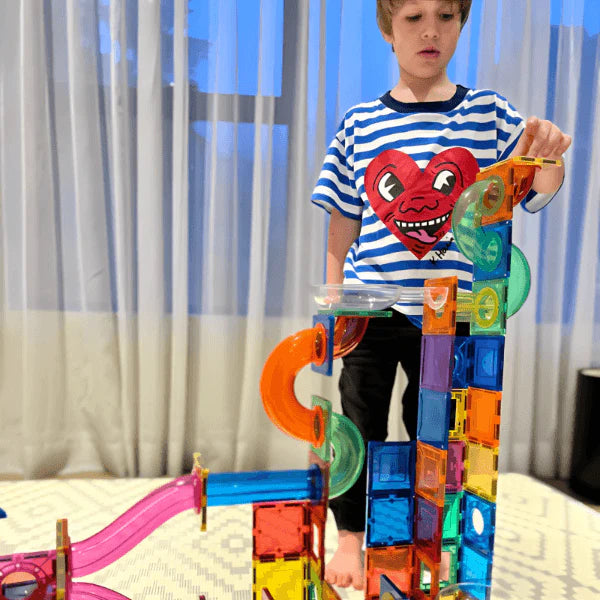 3D Magnetne Kocke za Razvijanje Dečije Kreativnosti