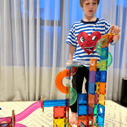 3D Magnetne Kocke za Razvijanje Dečije Kreativnosti